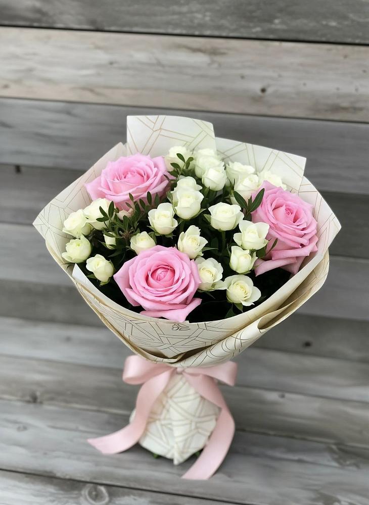 Букет цветов из: Розы в Уторгош