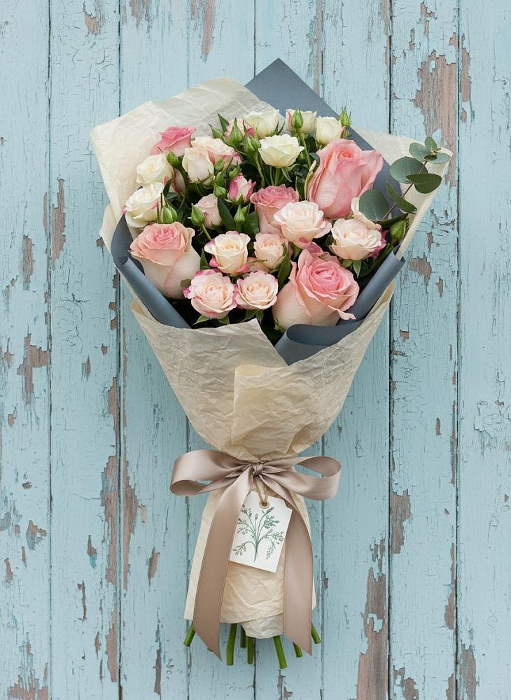 Букет цветов из: Розы в Уторгош