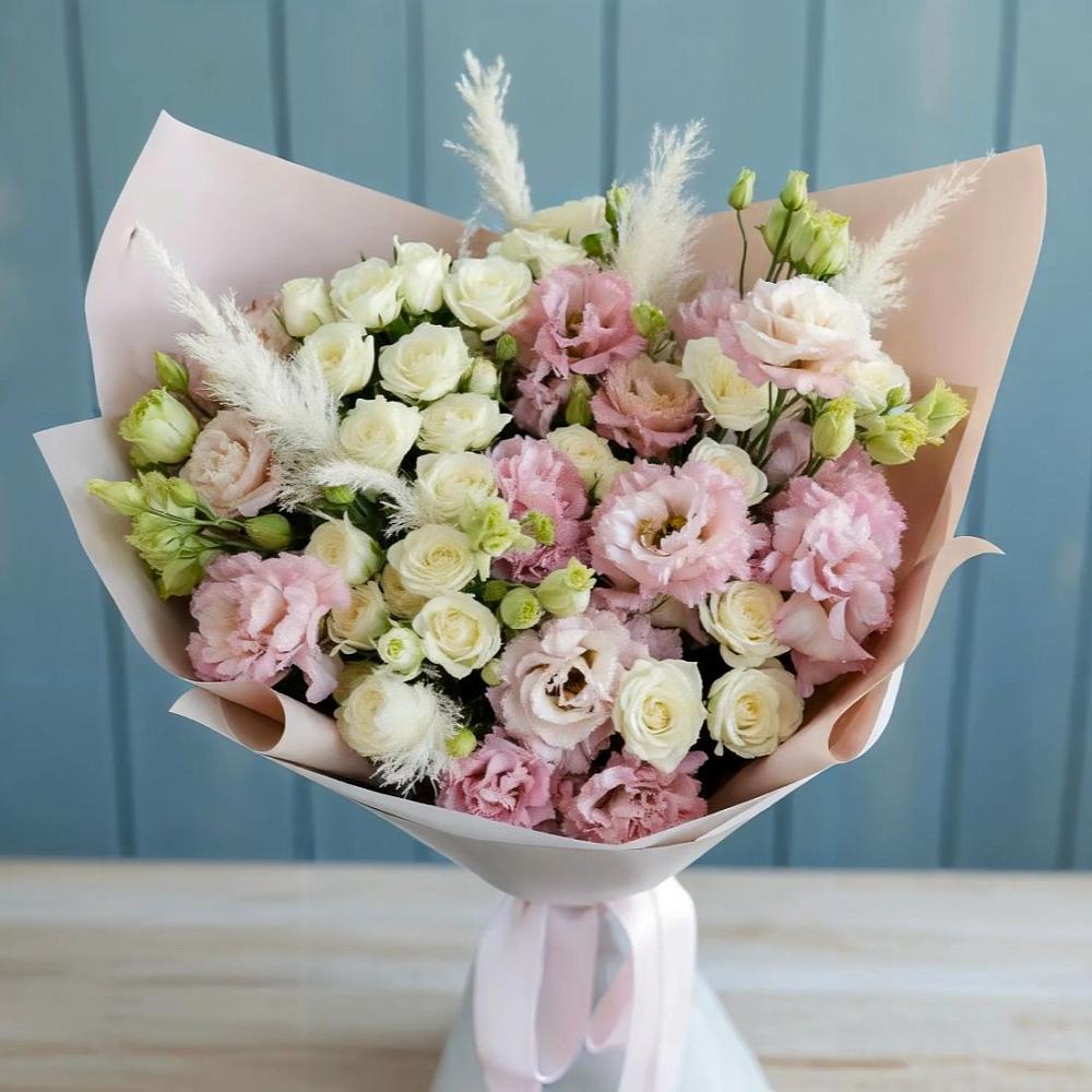 Букет цветов из: Альстромерии и Розы в Уторгош