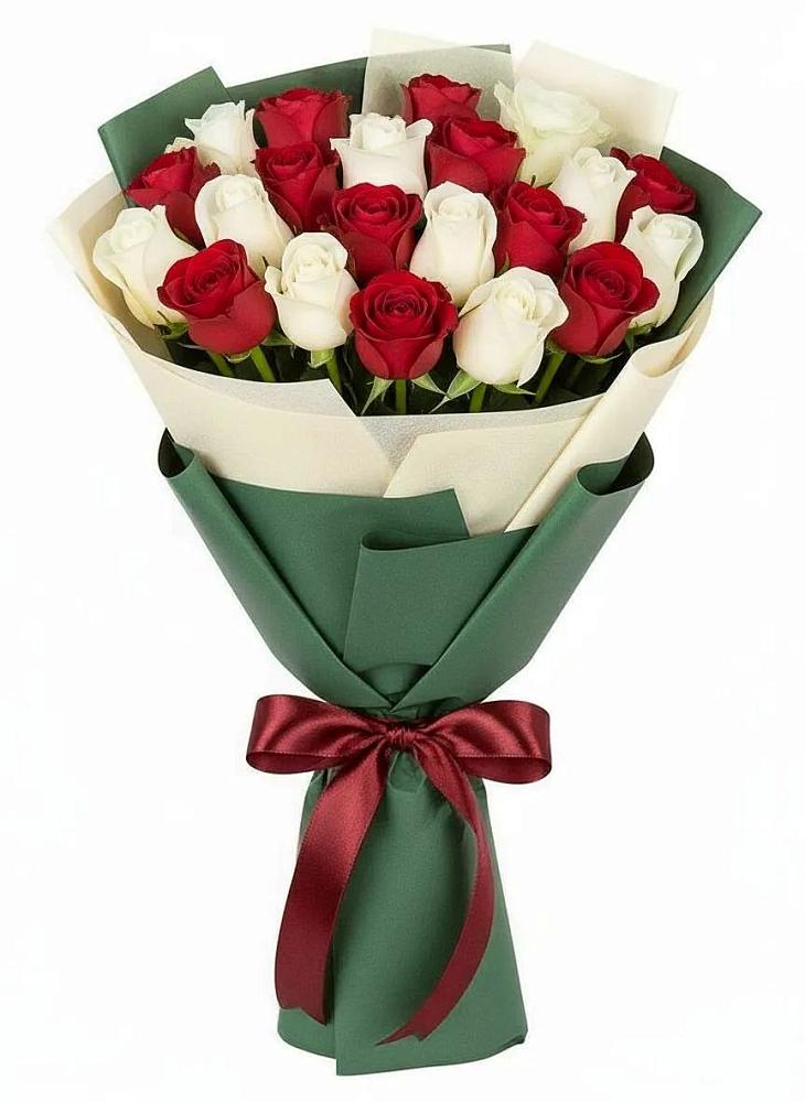 Букет Микс из красных и белых роз в Уторгош