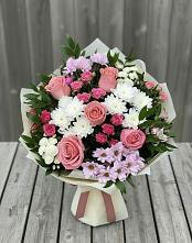 Букет цветов из:  Альстромерии, Гвоздики, Розы и Хризантемы в Уторгош
