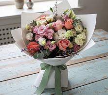 Букет цветов из:  Розы, Лизиантусы и Гвоздики #REPLACE_PRED# Уторгош