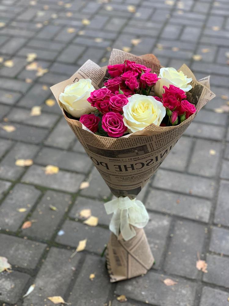 Букет цветов из: Розы в Уторгош