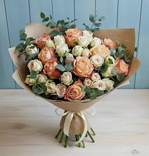 Букет цветов из:  Альстромерии и Розы в Уторгош